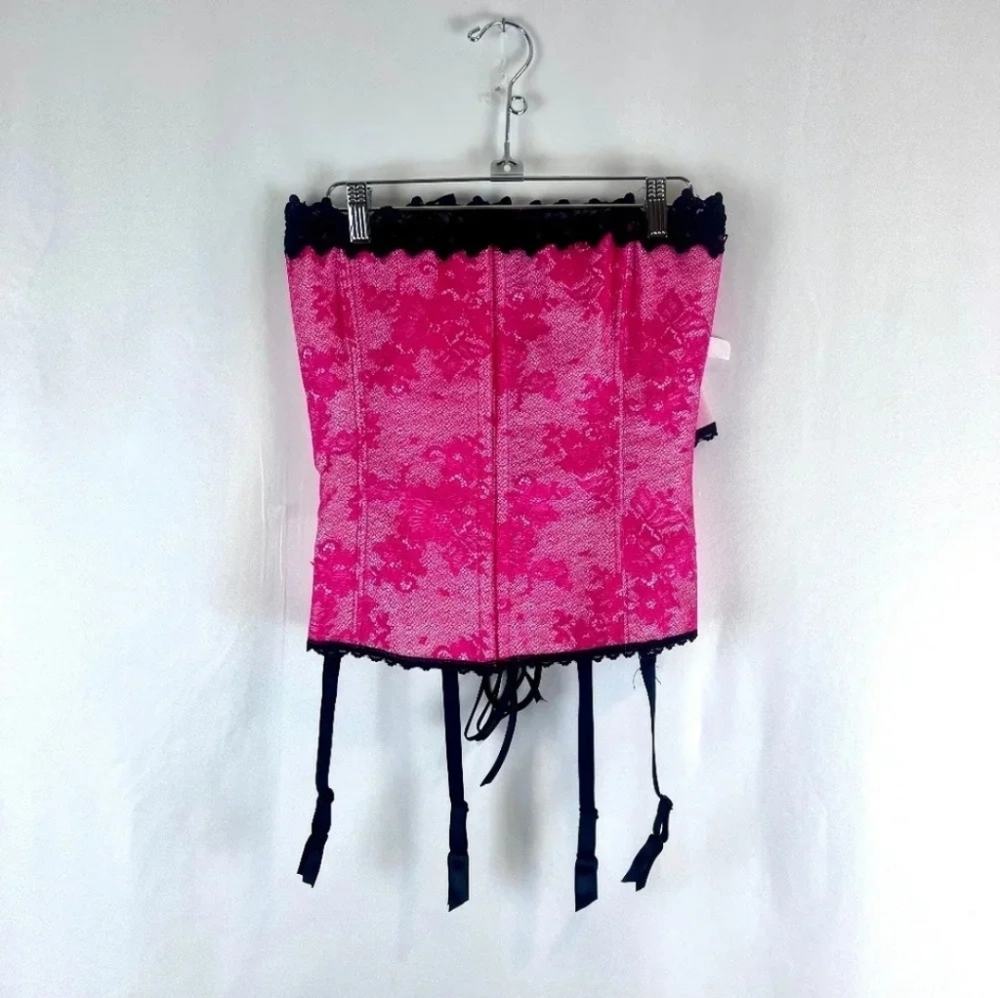 NWT Frederick's of Hollywood Hot Pink Lingerie Corset W/ Panties Size 44